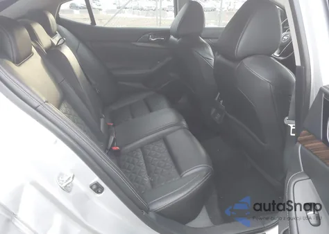 2018 Nissan Maxima 3.5 Platinum z USA, uszkodzony, nr VIN 1N4AA6AP7JC403835